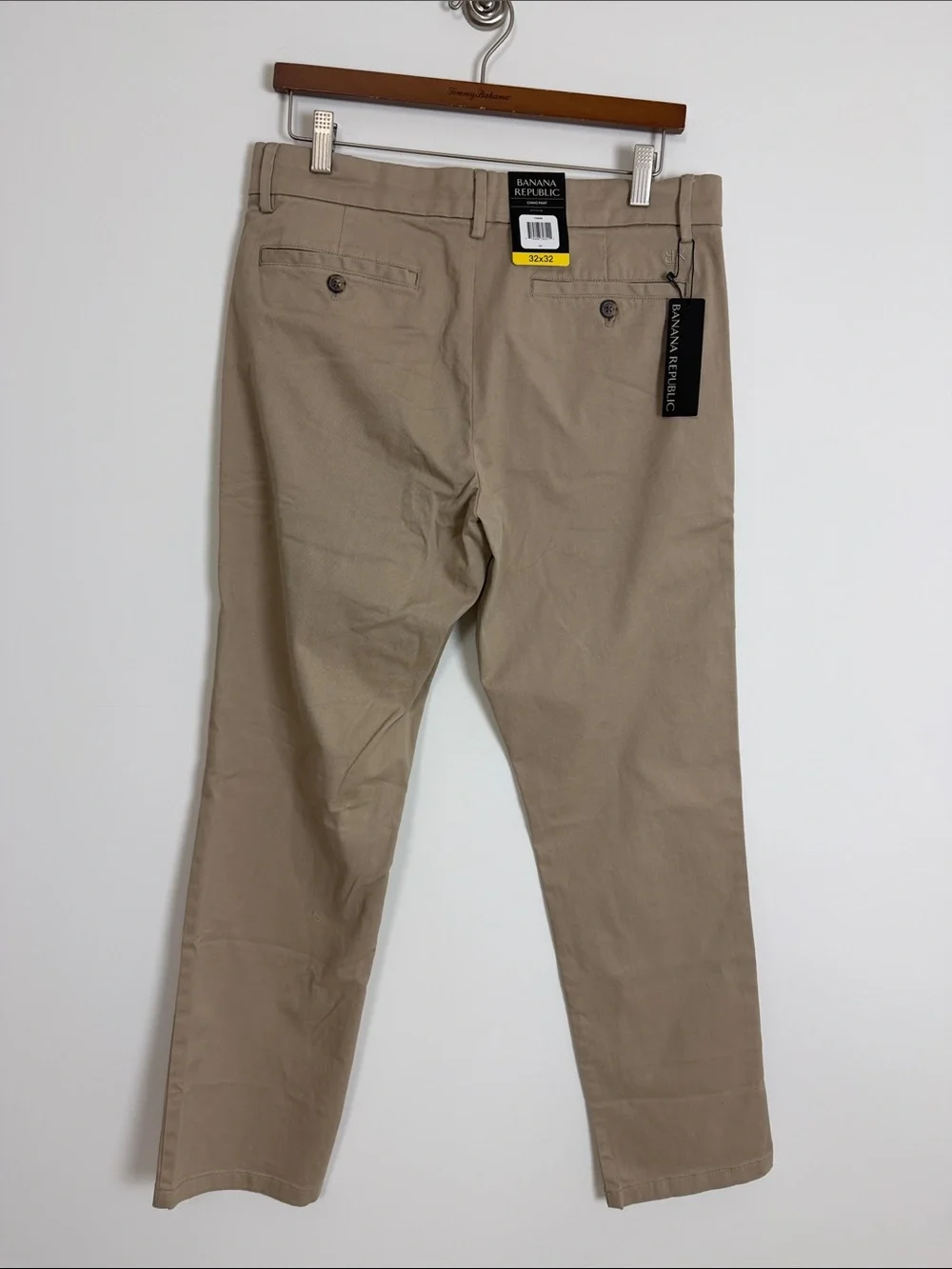 Banana Republic Men's Khaki Chinos - Light Tan size 32 x 32